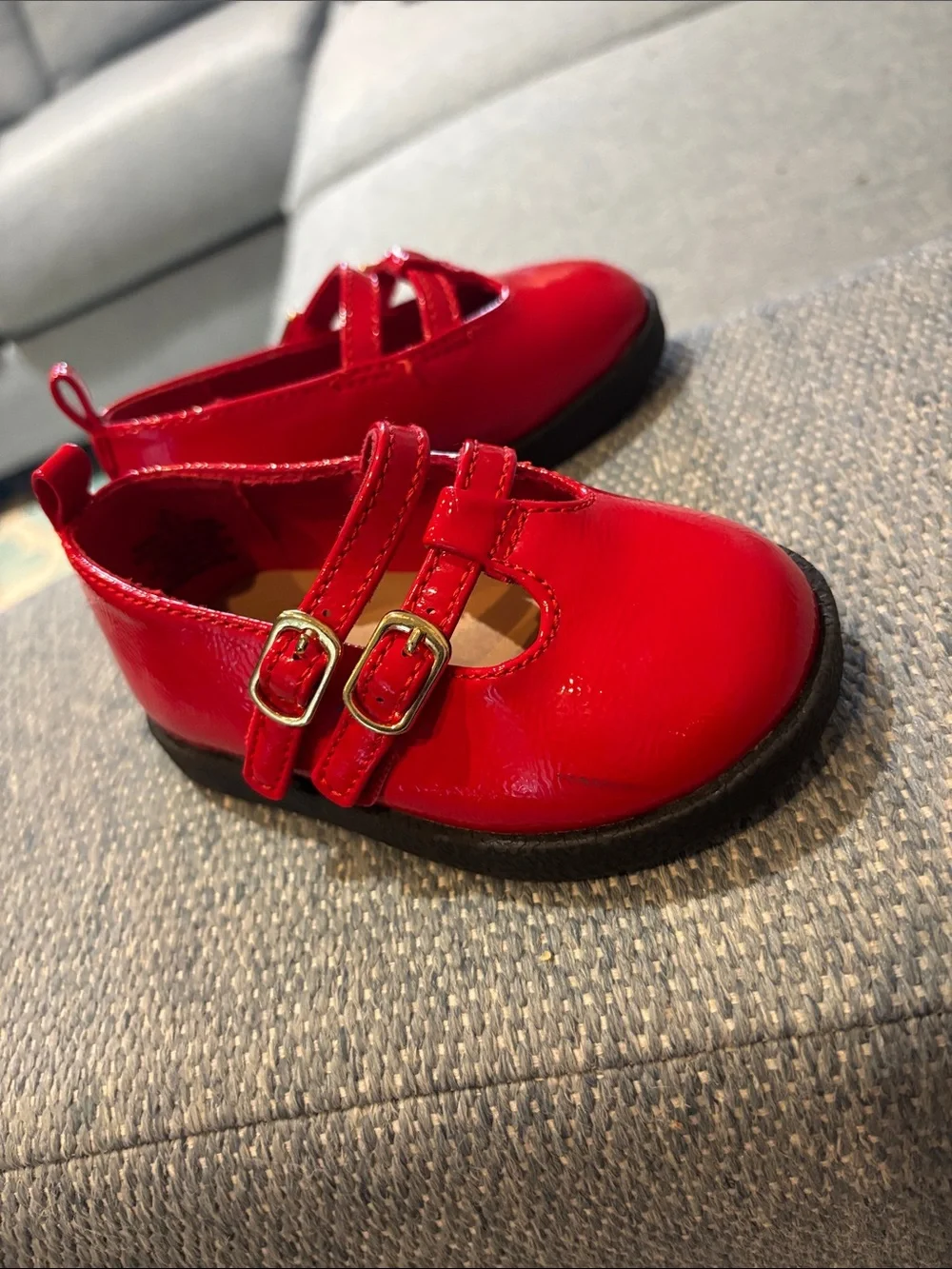 Old navy mary Jane shoes! 5c